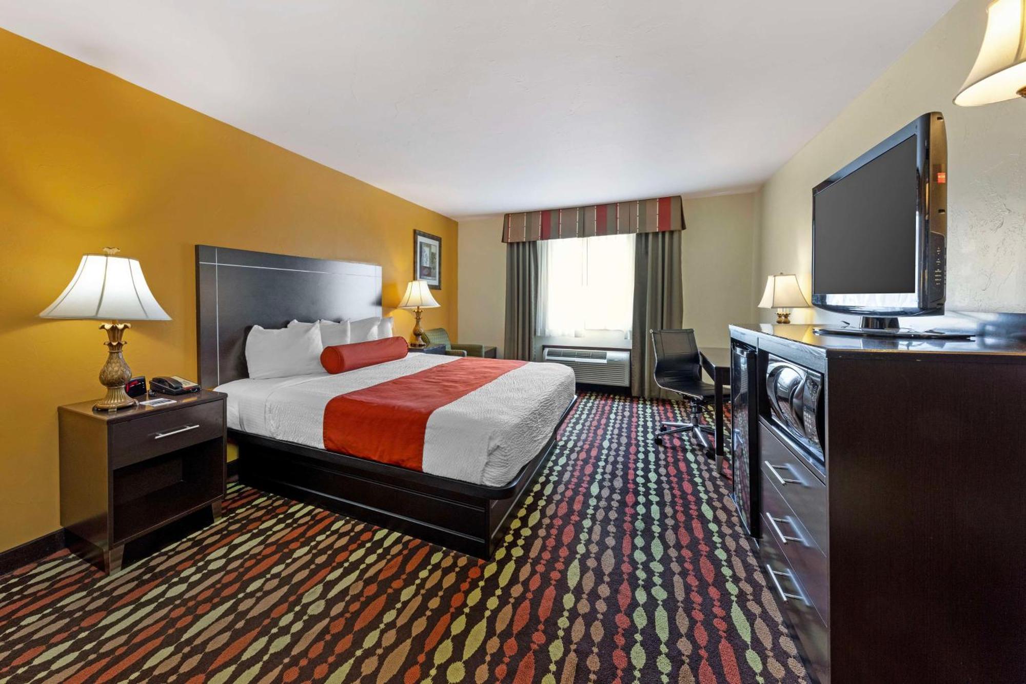 Best Western Greentree Inn & Suites Moore Εξωτερικό φωτογραφία