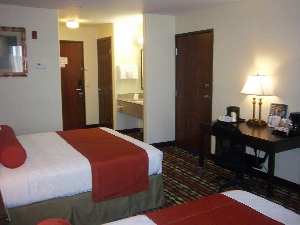 Best Western Greentree Inn & Suites Moore Εξωτερικό φωτογραφία
